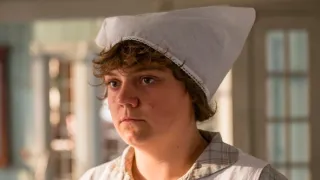 Hotel na pobřeží (2/33)