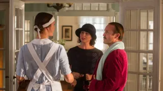 Hotel na pobřeží (5/33)