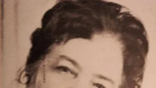 Elena Holéczyová