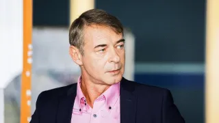 V. I. P. vraždy II (8)