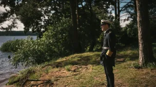 Královská pavučina (2/4)