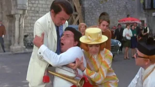 Tonoucí se stébla chytá