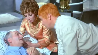 Tonoucí se stébla chytá