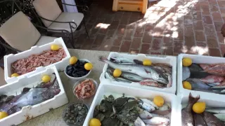 Vůně albánské kuchyně s Miroslavem Donutilem