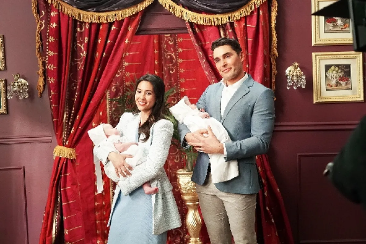 Vianoce s princom: Kráľovský potomok (Christmas with a Prince: The Royal Baby), 2021 - fotogaléria