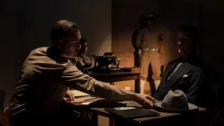 Hitlerova tajná bomba (1/2)