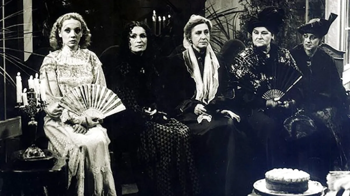 Vydatá slečna Rosita, 1985 - fotogaléria