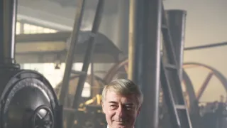 Otcové průmyslu (7/10)