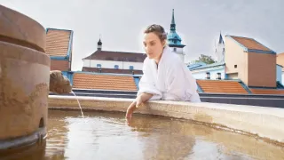 Naše lázně (4/10)