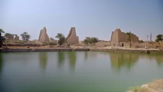 Achnaton: Tajemství zapomenutého faraona