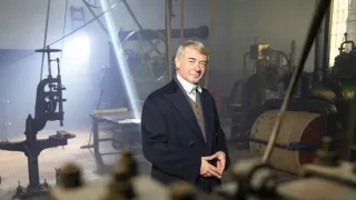 Otcové průmyslu (8/10)