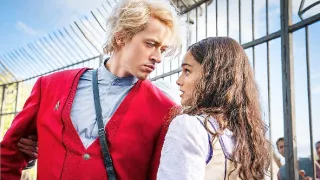 Hry o život: Balada o hadoch a vtáčatkách