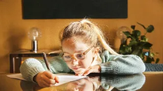 Geniální přítelkyně IV (2/10)