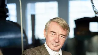 Otcové průmyslu (10/10)