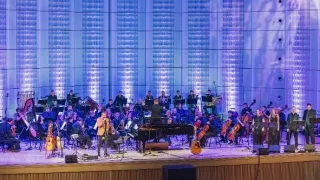 Petr Bende s hity Petra Nováka