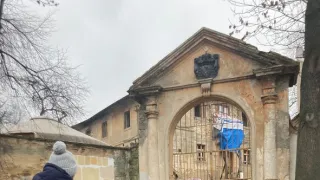 Nech plakat jen polovinu srdce