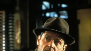 Pošťák vždycky zvoní dvakrát