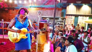 Lovecraftova země (1)