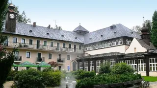 Naše lázně (8/10)