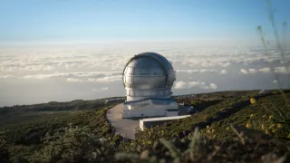 Asteroidy, život a smrt z vesmíru