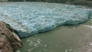 K Pacifiku přes Coast Mountains