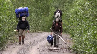 K Pacifiku přes Coast Mountains