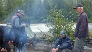 K Pacifiku přes Coast Mountains
