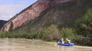 K Pacifiku přes Coast Mountains