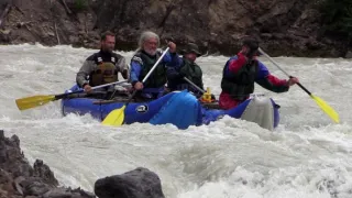 K Pacifiku přes Coast Mountains