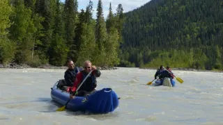 K Pacifiku přes Coast Mountains