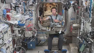 Mise Alpha: Život ve vesmíru