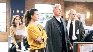 NCIS - Námorný vyšetrovací úrad X (9)