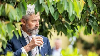 Bratři a sestry (50)