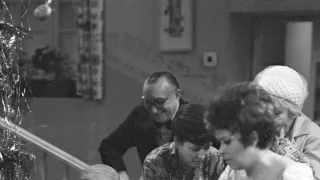 Taková normální rodinka (8/8)