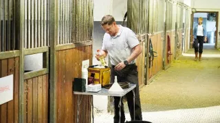 O lidech a koních (5)