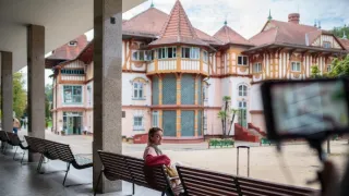 Naše lázně (10/10)