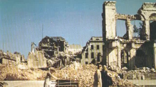 Konec války v barvě (4/5)