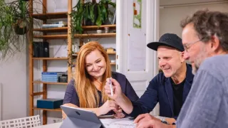 Tři v zahradě (5/8)