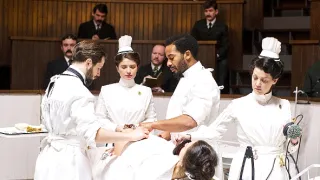 Knick: Doktoři bez hranic II (1)