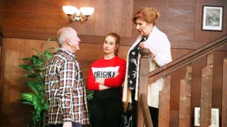 Krejzovi (55)