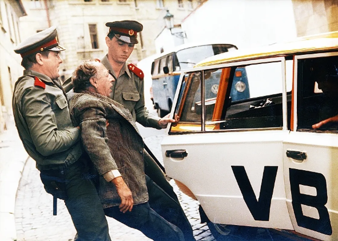 Tísňové volání, 1985 - fotogaléria