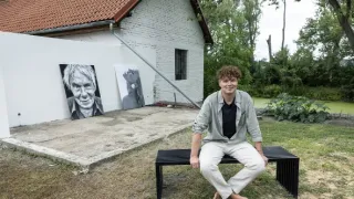 Tři v zahradě (7/8)