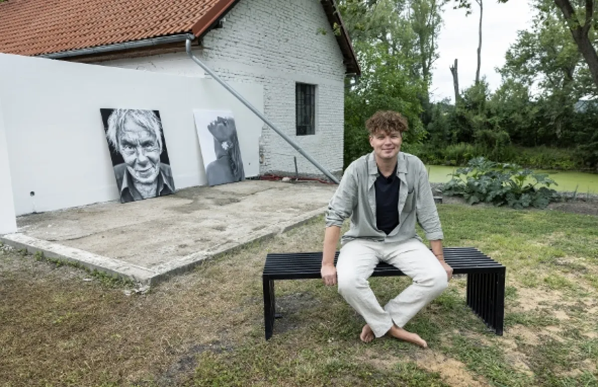 Tři v zahradě - fotogaléria