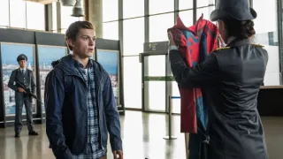 Spider-Man: Daleko od domova