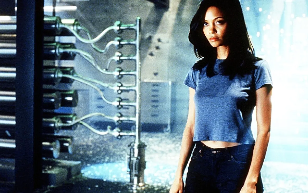 Mission: Impossible 2 (M:I-2/Mission: Impossible II), 2000 - fotogaléria