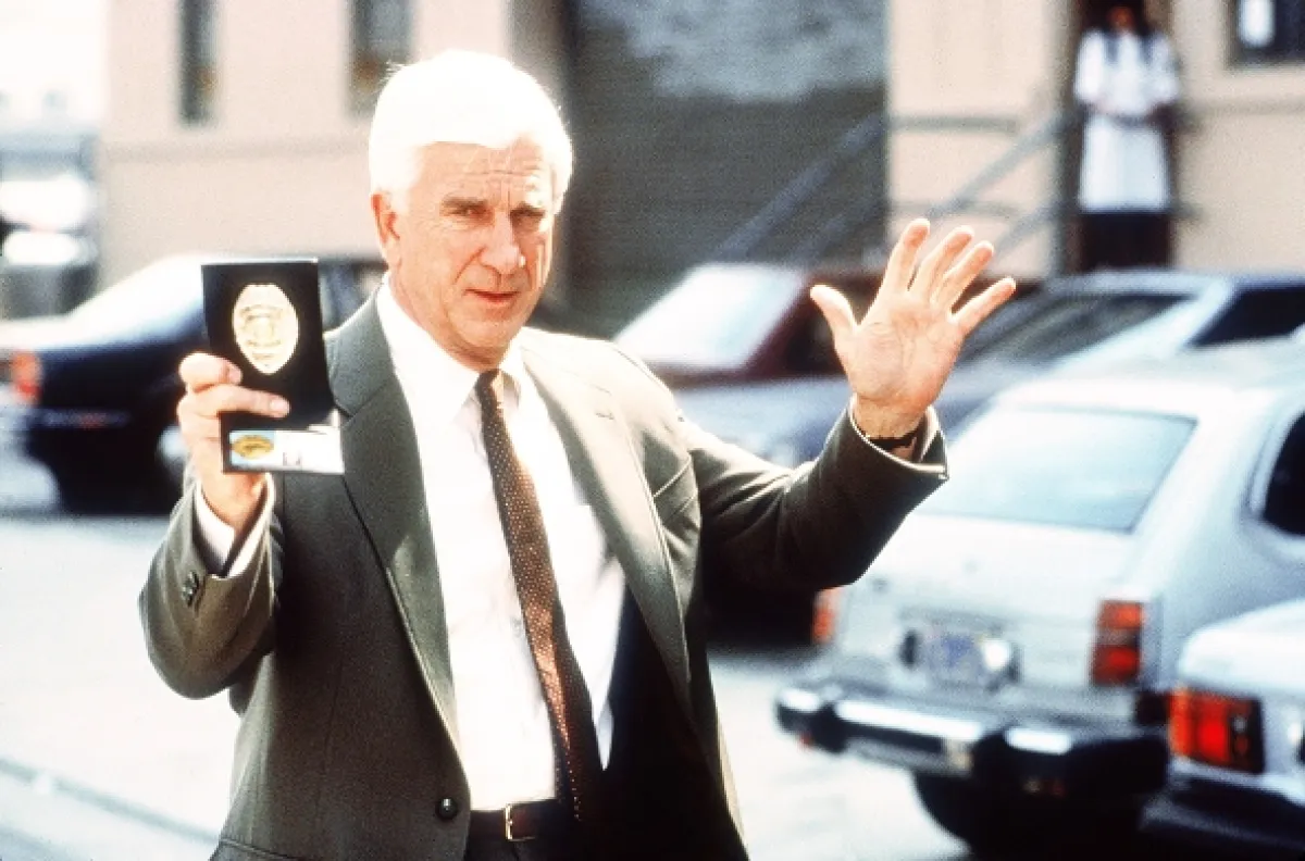 Bláznivá střela: Z archivů policejního oddělení (Naked Gun: From the Files of Police Squad!), 1988 - fotogaléria