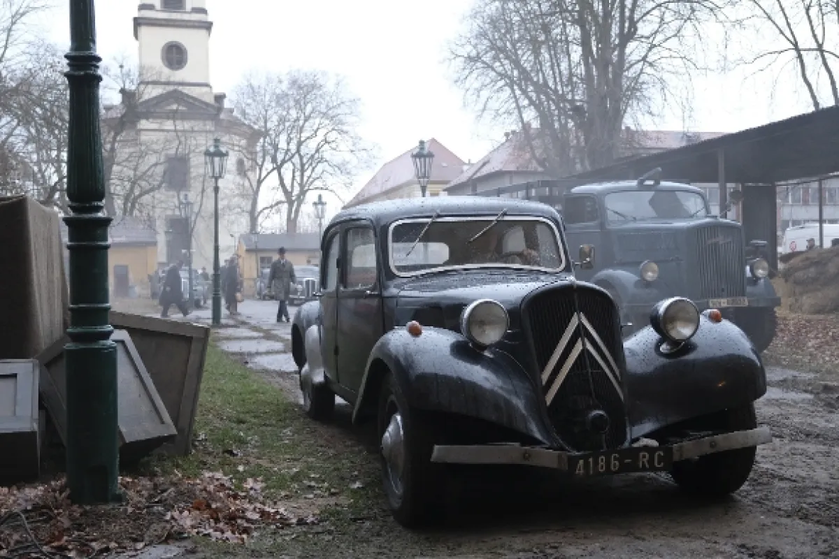 Svet v plameňoch (World on Fire), 2019 - fotogaléria