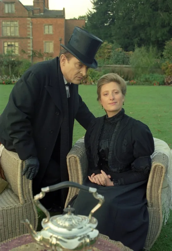 Pamäti Sherlocka Holmesa (The Three Gables), 1994 - fotogaléria