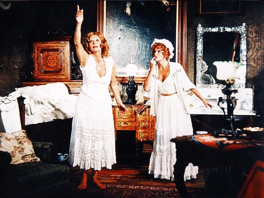 Adéla ještě nevečeřela (ADÉLA JEŠTĚ NEVEČEŘELA), 1977 - fotogaléria