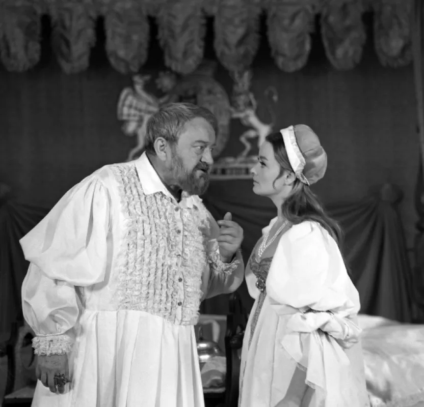 Král a žena, 1967 - fotogaléria